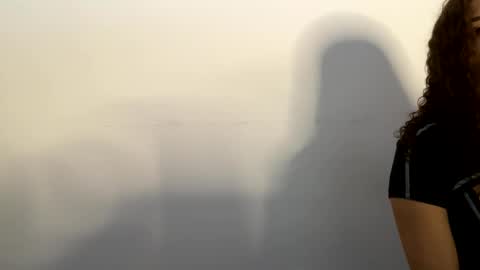 Isabella.. back again  online show from January 29, 6:54 am