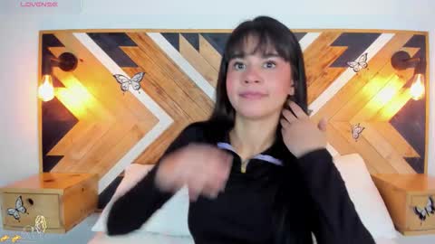 Snapshot of isabellamarinny chatting on September 17, 12:30 pm Isabella online show from September 17, 12:30 pm