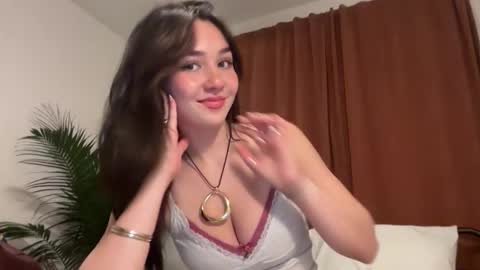 Isabelle online show from December 1, 1:58 am