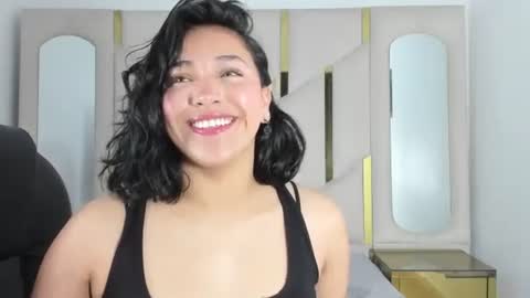 isabellrodriguez18 online show from September 19, 3:21 am