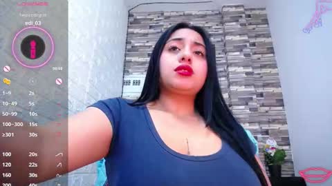 Snapshot of isabelsaenzxx chatting on September 19, 1:04 pm Hi there im Isabelsaenzxx online show from September 19, 1:04 pm
