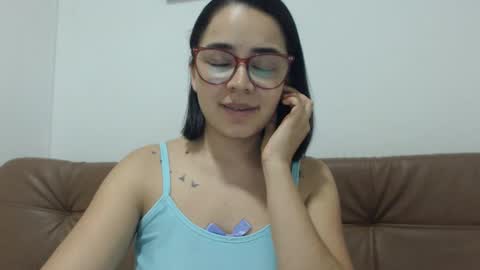 Emma online show from November 11, 3:42 am