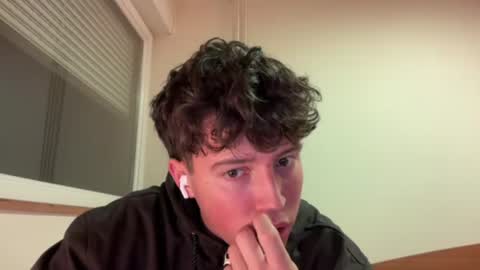 isiah online show from March 20, 10:15 pm