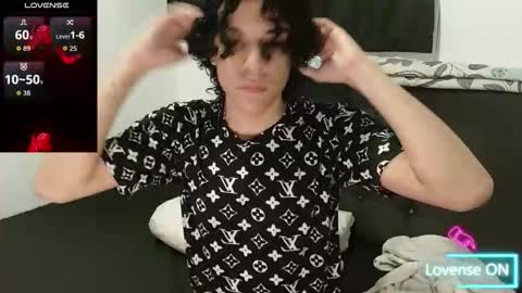 Isidro online show from October 17, 3:10 am