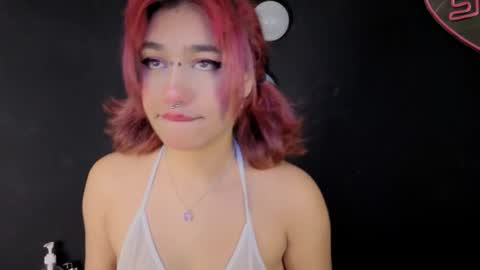 Snapshot of isisjones18 chatting on September 26, 5:37 am Isisjones18 online show from September 26, 5:37 am