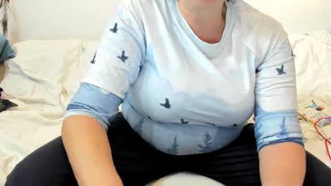 Snapshot of israelymilf chatting on January 6, 1:52 pm Marta online show from January 6, 1:52 pm