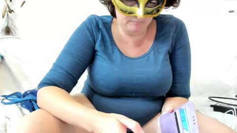 Snapshot of israelymilf chatting on February 9, 8:10 am Marta online show from February 9, 8:10 am
