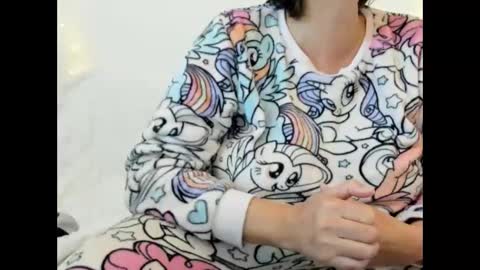 Snapshot of israelymilf chatting on February 25, 7:31 am Marta online show from February 25, 7:31 am