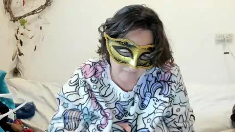 Snapshot of israelymilf chatting on February 9, 11:25 am Marta online show from February 9, 11:25 am