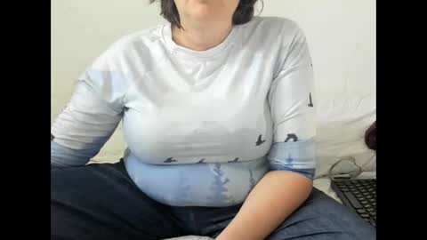 Snapshot of israelymilf chatting on March 9, 6:50 am Marta online show from March 9, 6:50 am