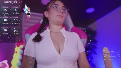 Snapshot of issa_monterrey chatting on September 29, 10:31 pm ISSA online show from September 29, 10:31 pm