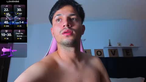 Snapshot of issac_james_ chatting on October 3, 5:59 am ISSAC online show from October 3, 5:59 am