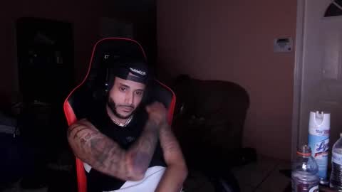 istreamtoo954 online show from March 27, 9:10 am