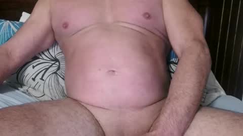 Snapshot of italianstud43 chatting on January 23, 1:13 pm Hot Italian online show from January 23, 1:13 pm