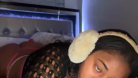 its_amiri online show from November 10, 4:15 am