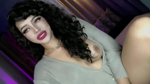 Snapshot of its_me_cataleya chatting on March 7, 4:12 am Cataleya Rogers online show from March 7, 4:12 am