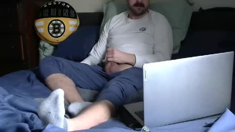 its me online show from February 2, 3:17 pm