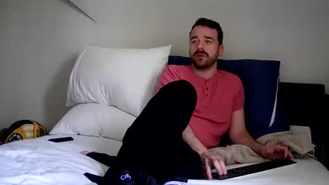 its me online show from February 23, 3:08 pm