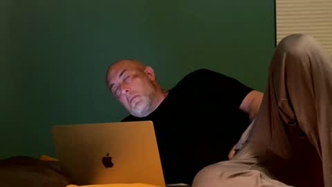 itsanexperiment online show from February 24, 7:11 am