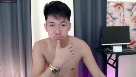 itsme_cxhennn online show from December 4, 3:22 pm