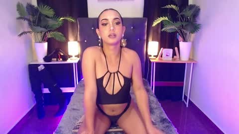 Snapshot of itsmesofiaa69 chatting on September 12, 10:39 am Sofia online show from September 12, 10:39 am