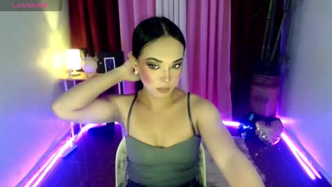Snapshot of itsmesofiaa69 chatting on March 12, 2:20 am Sofia online show from March 12, 2:20 am