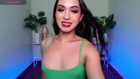 Snapshot of itsmesofiaa69 chatting on October 9, 11:48 am Sofia online show from October 9, 11:48 am