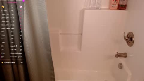 Nikki Sweet online show from December 22, 2:51 am