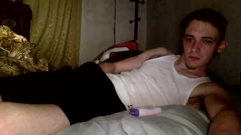 itzd123 online show from February 18, 6:02 am