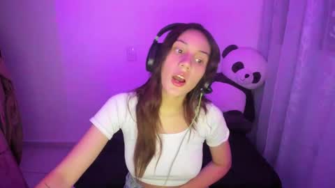 Snapshot of ivanna_essis chatting on February 25, 11:37 pm ivanna_essis online show from February 25, 11:37 pm