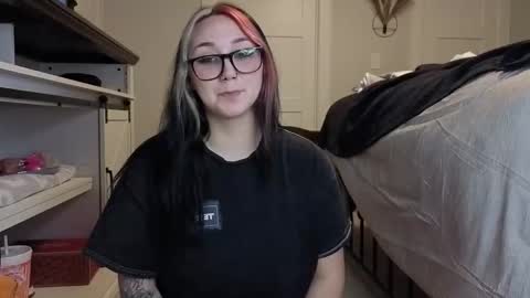 ivey jade online show from November 5, 7:32 am