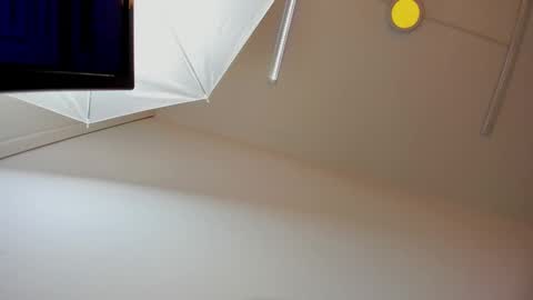 Snapshot of ivo_beischel chatting on September 25, 11:50 am Ivo Beischel online show from September 25, 11:50 am