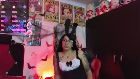 Snapshot of ivonemoon chatting on October 17, 4:00 pm ivonemoon online show from October 17, 4:00 pm