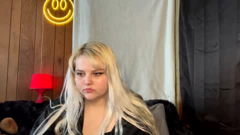 Ivorimac online show from January 21, 2:37 pm