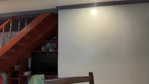 kirstenelsie online show from February 11, 2:15 am