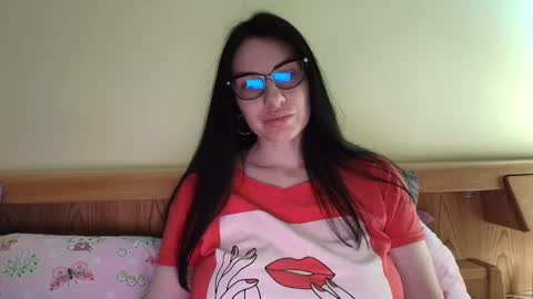 Ivory online show from March 6, 5:33 pm