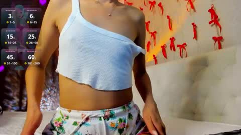 Ivy online show from April 16, 9:39 pm