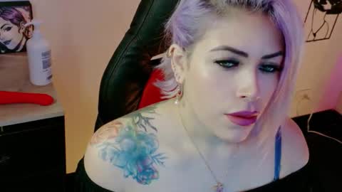 Diana Rojas  online show from February 26, 1:53 am