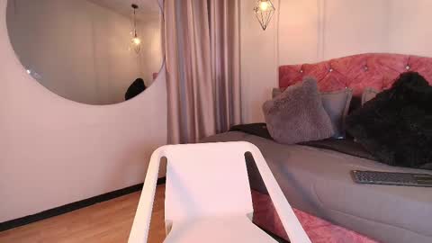 ivy_bonnie online show from October 22, 1:13 pm