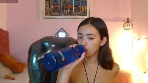 Snapshot of ivy_gail chatting on February 11, 4:22 am  IVY online show from February 11, 4:22 am