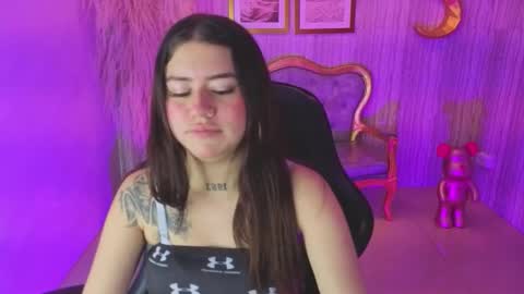 Snapshot of ivy_lodge_s chatting on October 2, 8:29 pm Ivy online show from October 2, 8:29 pm