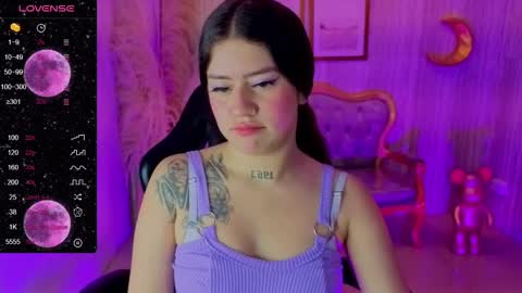 Snapshot of ivy_lodge_s chatting on October 17, 9:30 pm Ivy online show from October 17, 9:30 pm