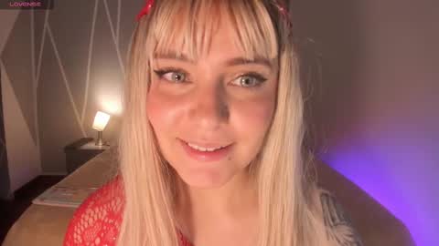 Pamela online show from November 17, 11:40 pm