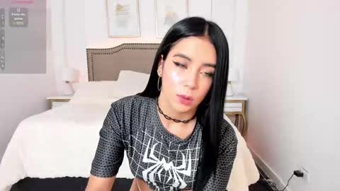 NEW MODEL Ivy online show from October 29, 8:09 pm