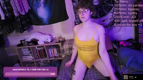 Snapshot of ivyintheparker chatting on March 10, 5:22 am Ivy Parker online show from March 10, 5:22 am