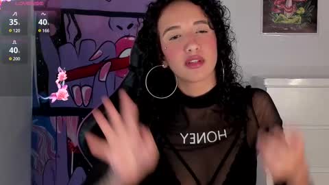 Camila online show from December 2, 8:58 am