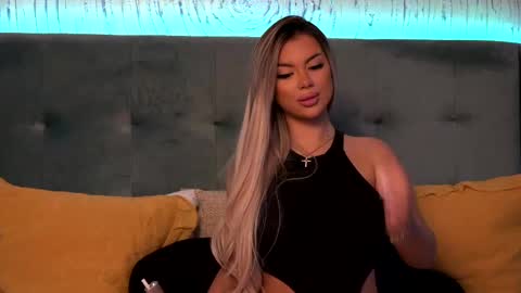  Ivy  online show from February 20, 8:17 am