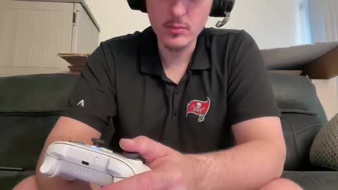 iwantyounow42069 online show from October 31, 8:53 pm