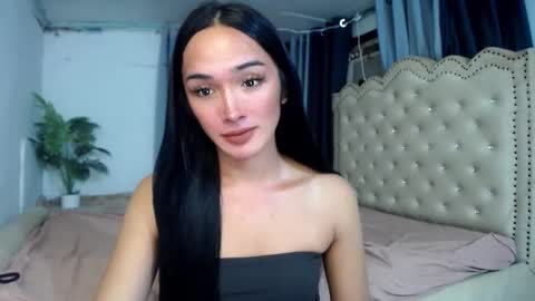 iwillcum4u_ online show from November 26, 7:16 am