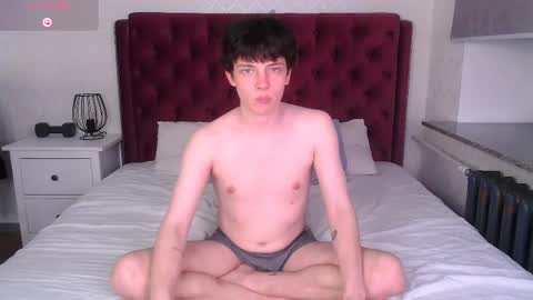 Maxim online show from April 16, 2:44 am